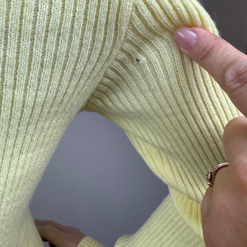 VTG 70s Korean Ribbed Womens Yellow Turtleneck Sweater Zip Acrylic Knit XS/S - Picture 8 of 13